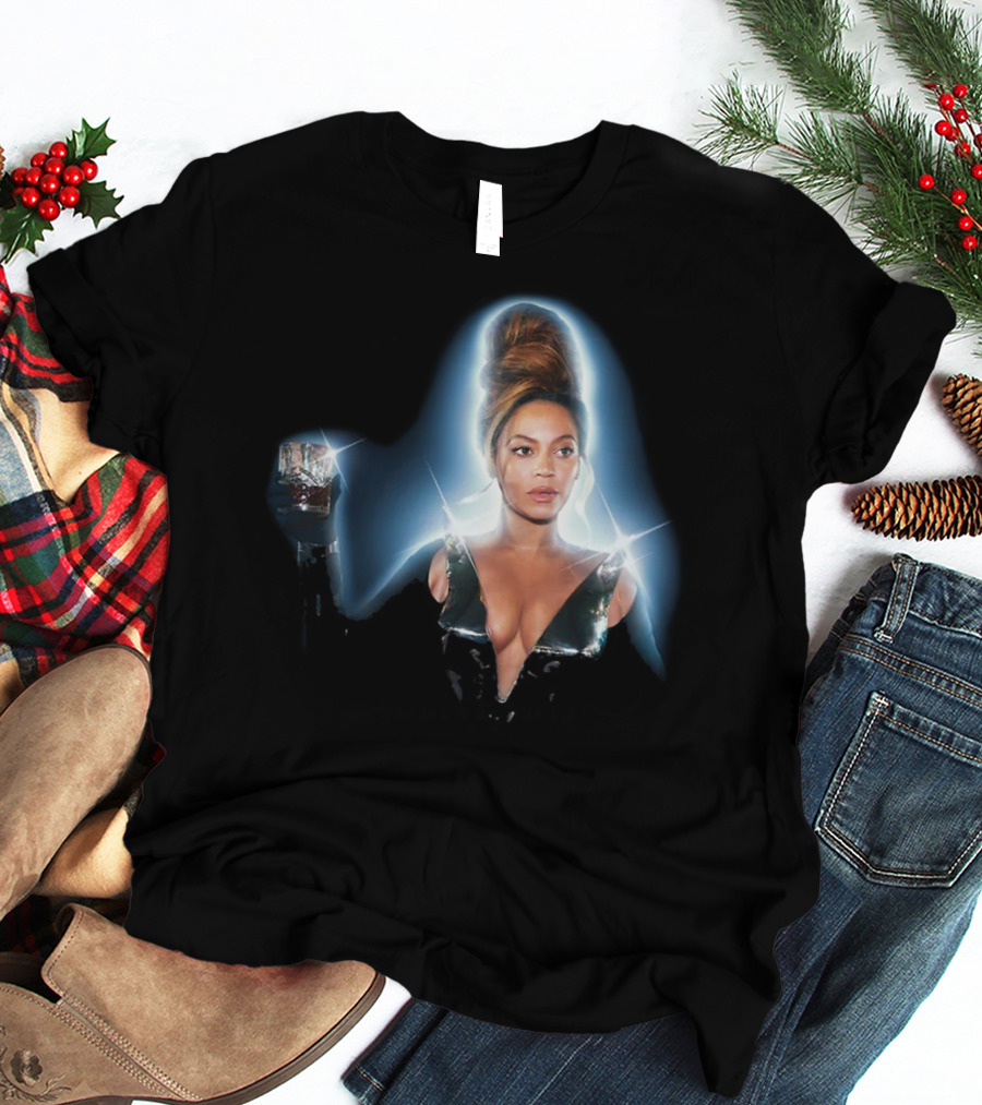 Beyonce That Girl Track Iconic Glamorous Photo With Drink T-Shirt