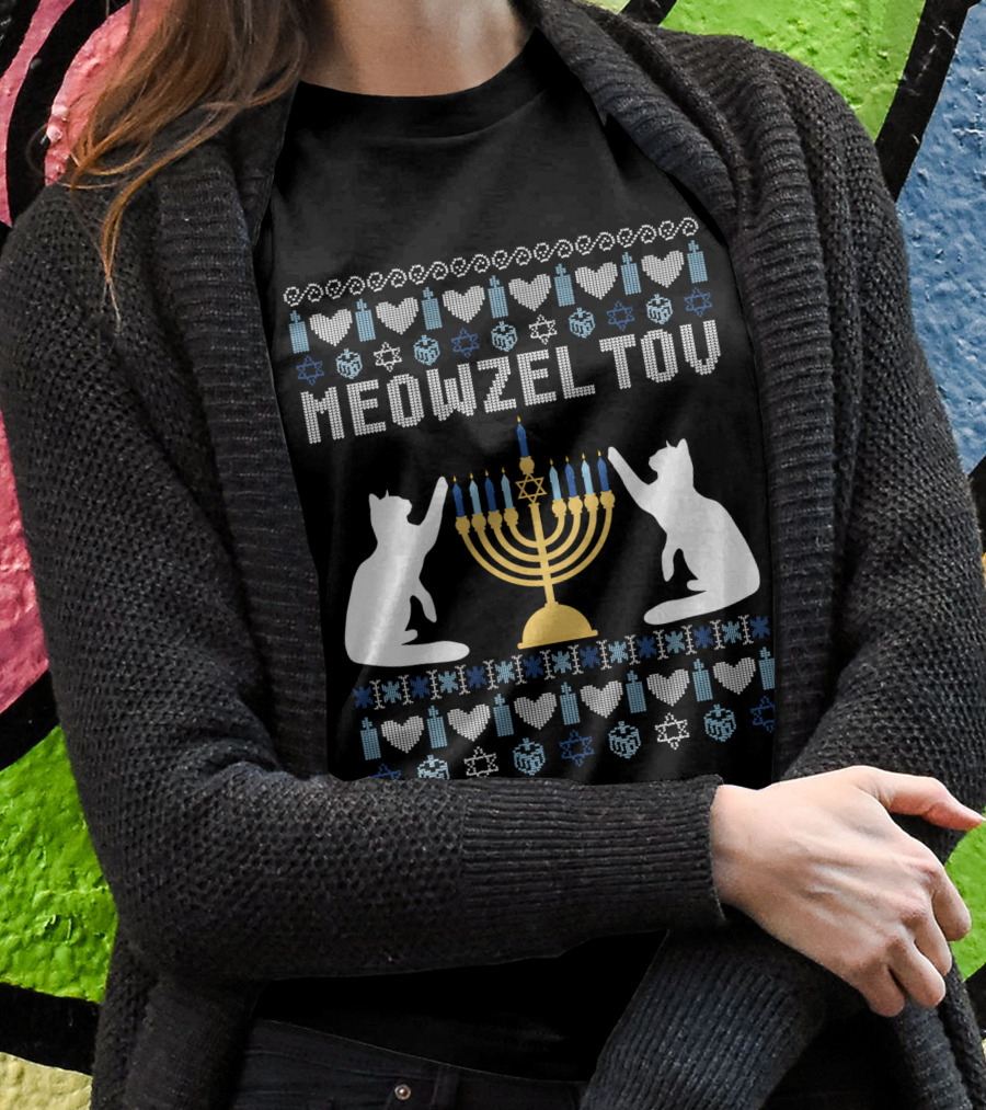 Meowzel Tov Chanukah Cats Menorah Stars Hearts Dreidels T-Shirt