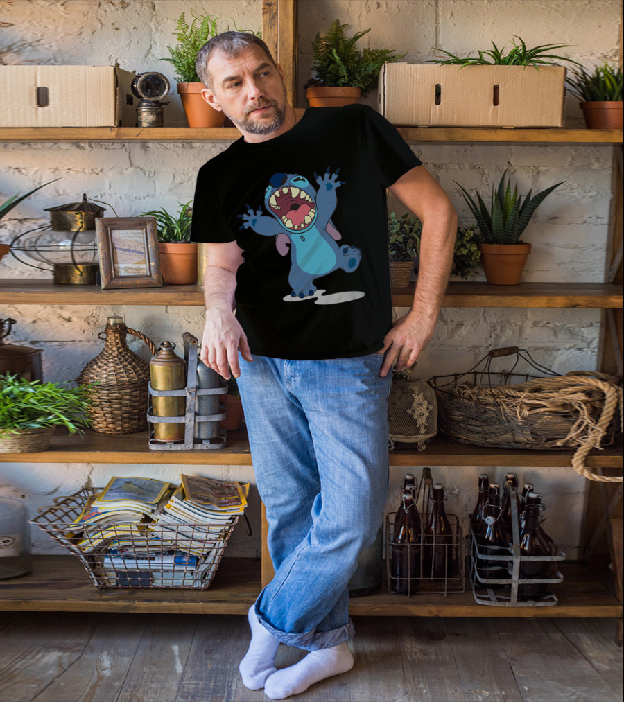 Disney Lilo And Stitch Energetic Roar Character Image T-Shirt