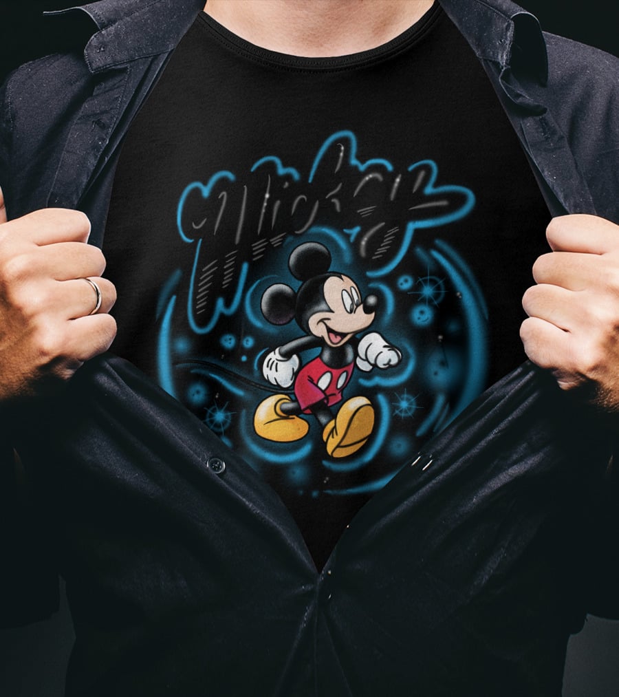 Disney Mickey Mouse Airbrush Mickey Retro Style 1 T-Shirt