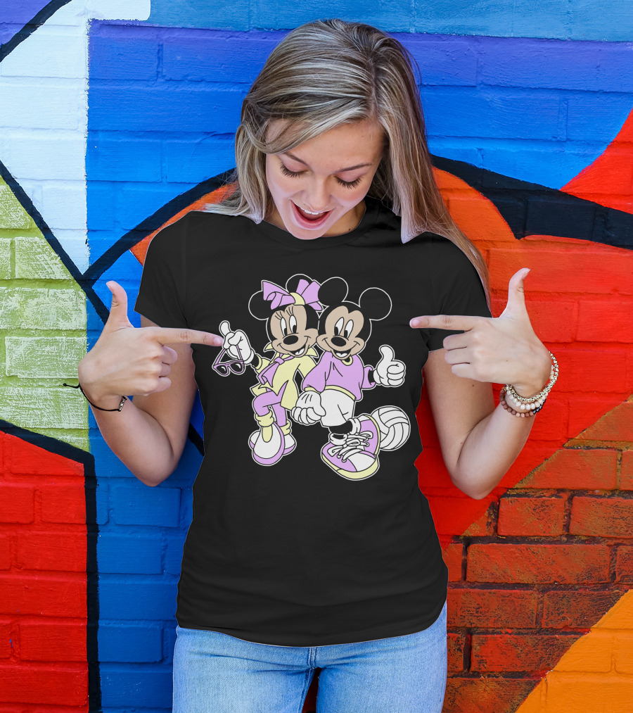 Disney Mickey Mouse Minnie Mouse 80s Fashion T-Shirt