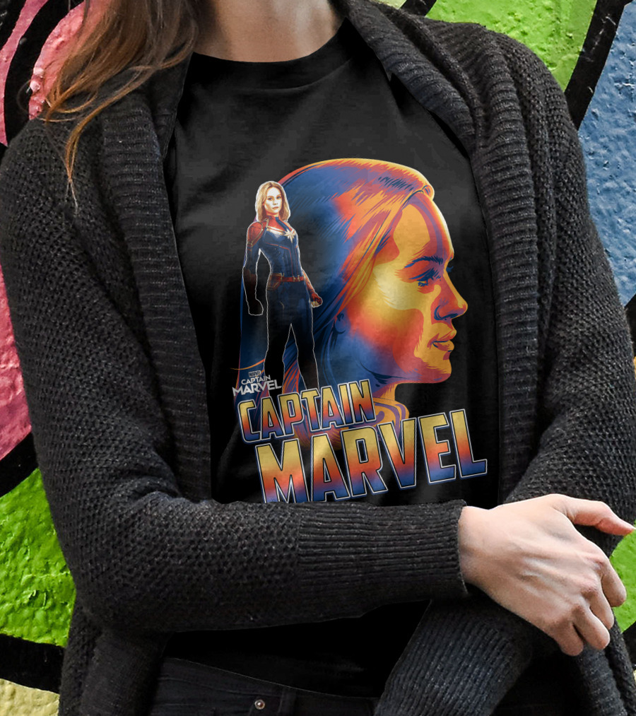 Captain Marvel Heroic Sunset Profile T-Shirt