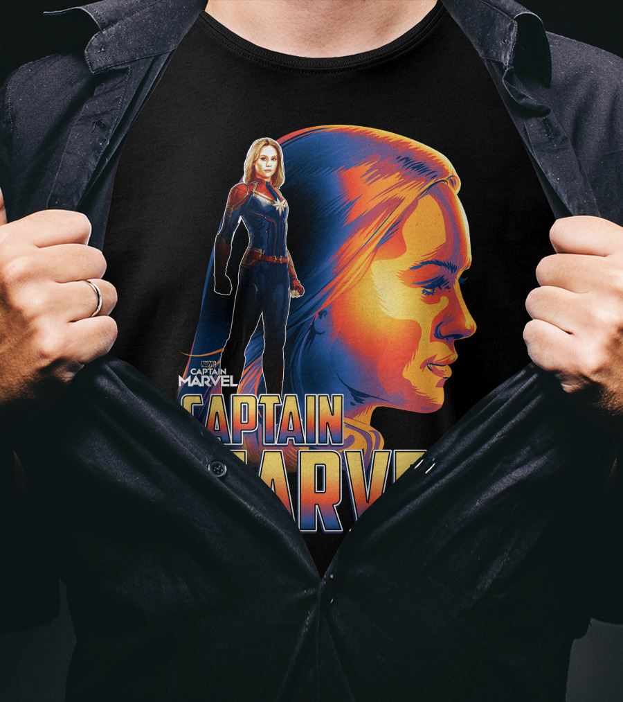 Captain Marvel Heroic Sunset Profile T-Shirt