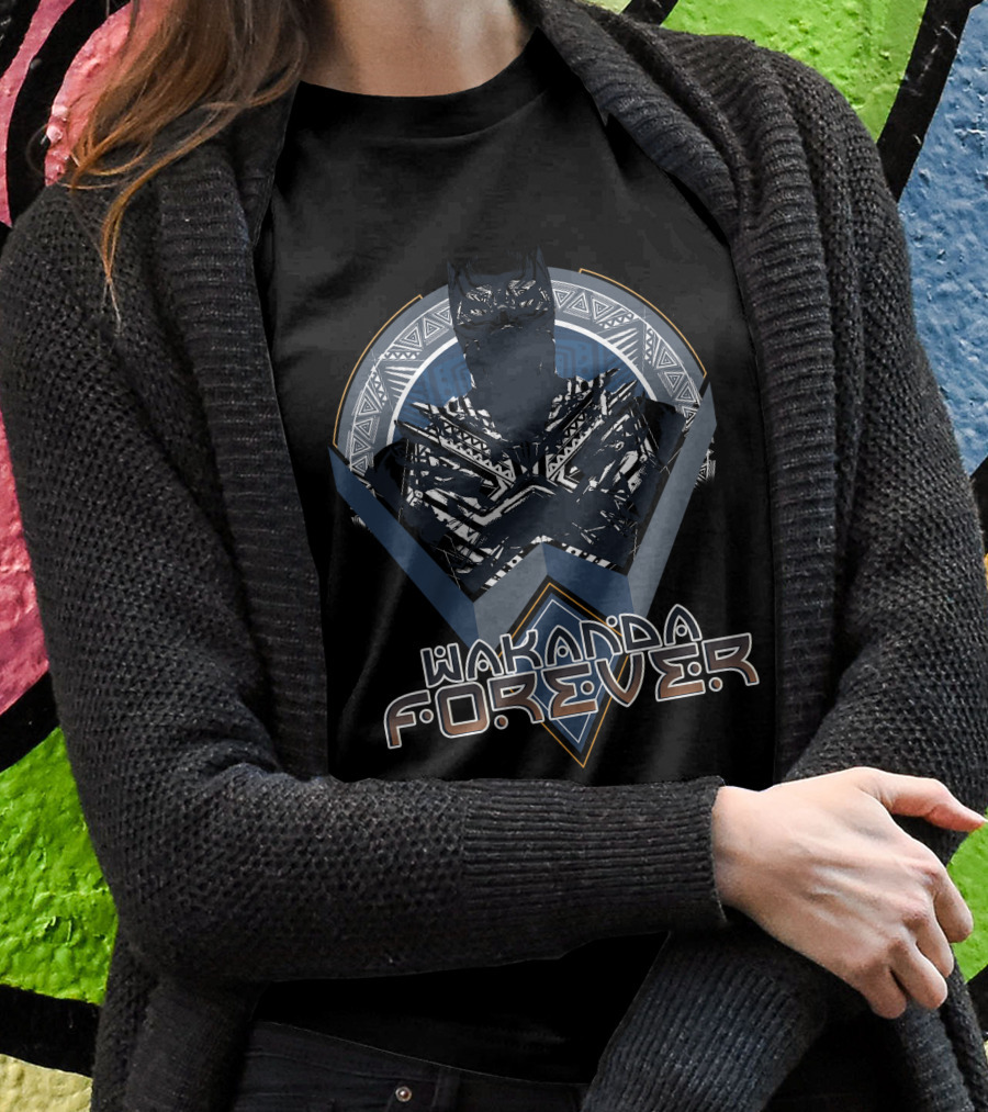 Marvel Black Panther Wakanda Forever Geometric Triangle T-Shirt