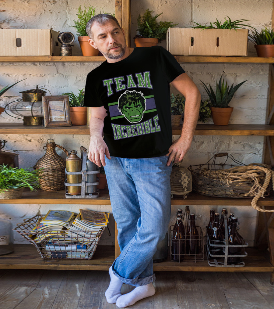 Marvel Classic Team Incredible Hulk Retro T-Shirt
