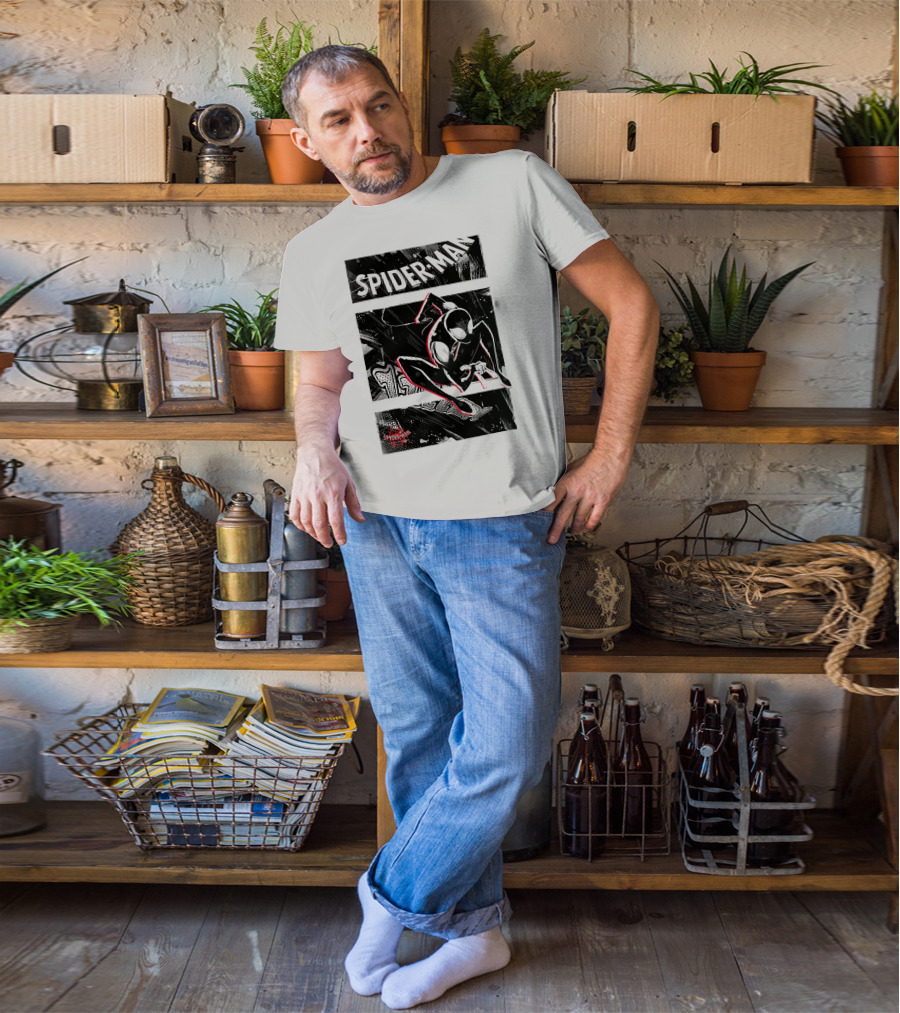 Spider-Man Marvel Spiderverse Comic Graphic Action Panels T-Shirt