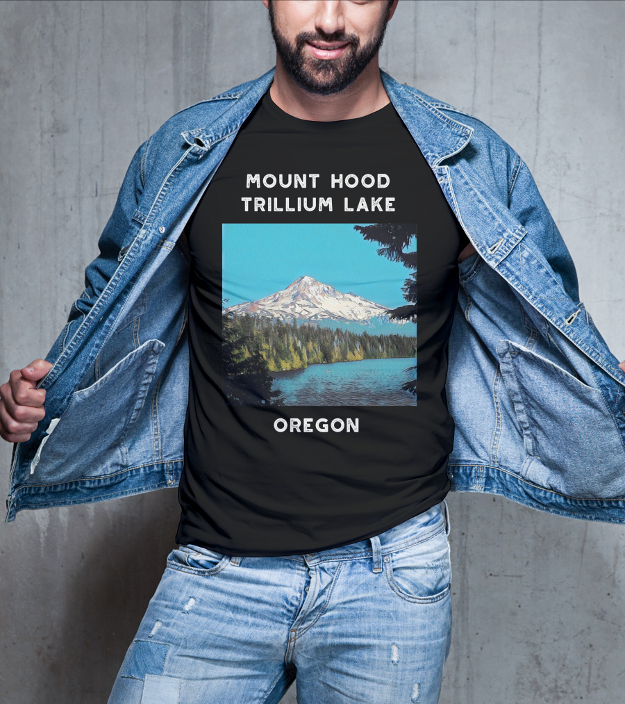 Mount Hood Trillium Lake Oregon T-Shirt