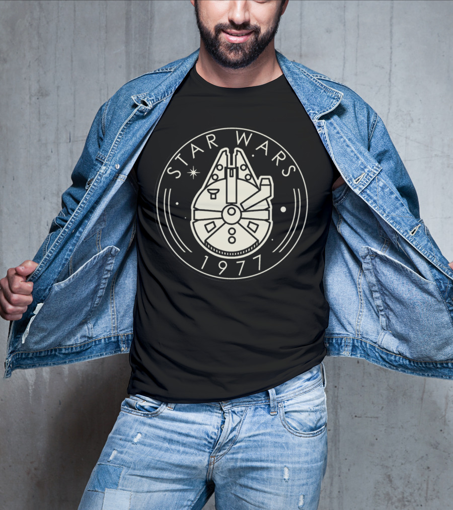 Star Wars Millennium Falcon 1977 Circular Emblem T-Shirt