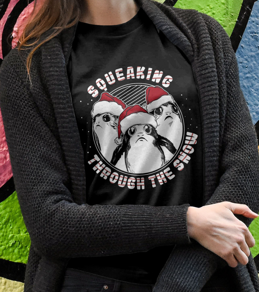 Squeaking Through The Snow Star Wars Porg Santa Hat T-Shirt