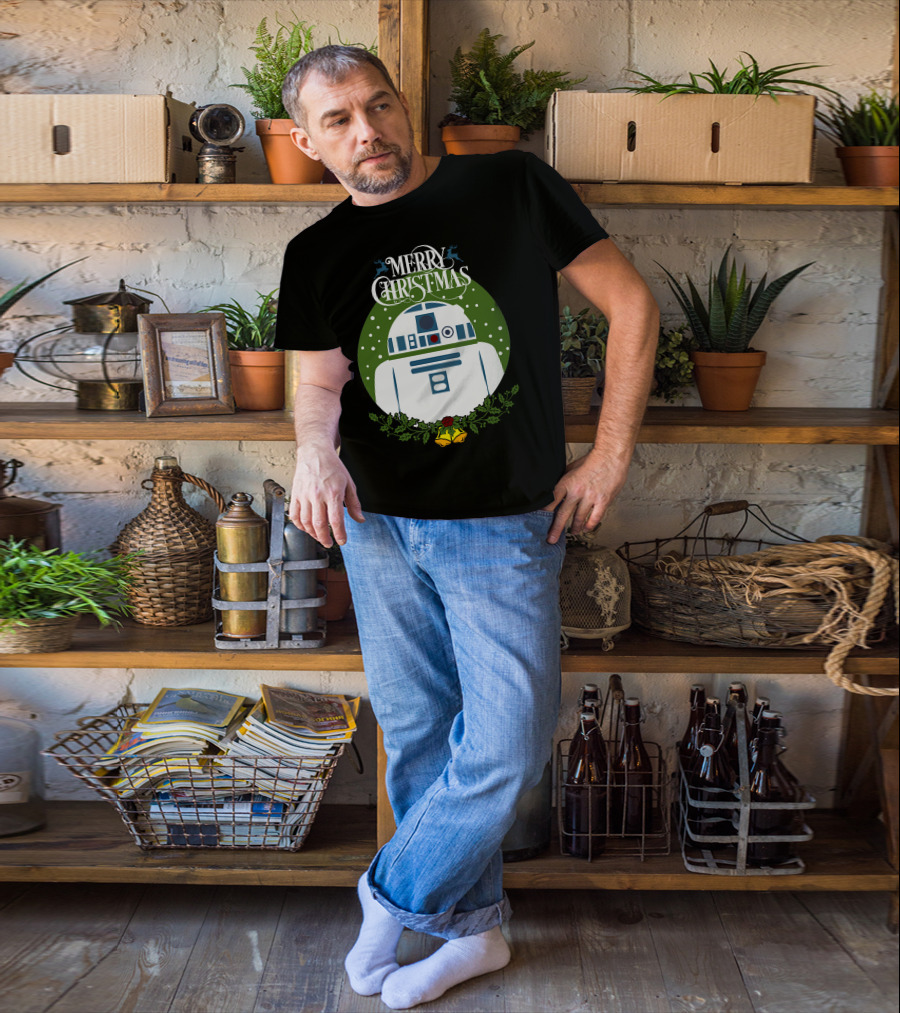 Star Wars R2-D2 Merry Christmas Wreath With Bells And Holly T-Shirt