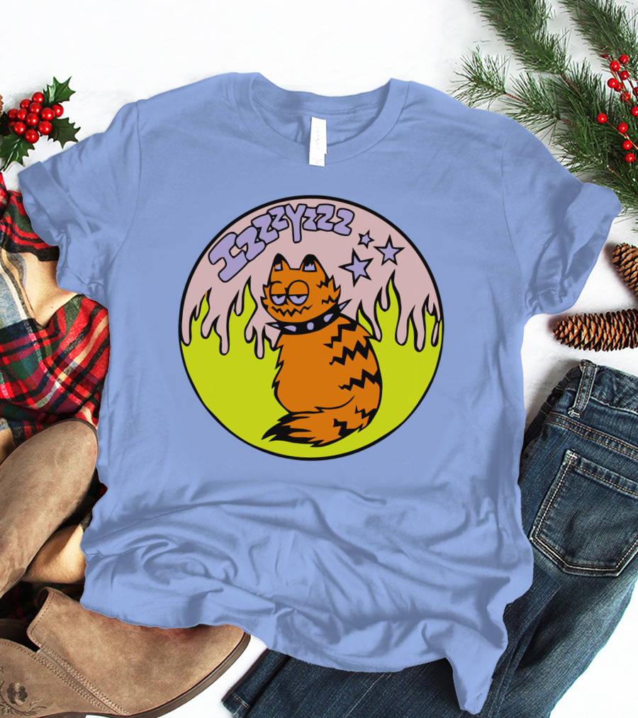 Izzzyzzz Crowdmade Merch Garfield Flame Stars T-Shirt