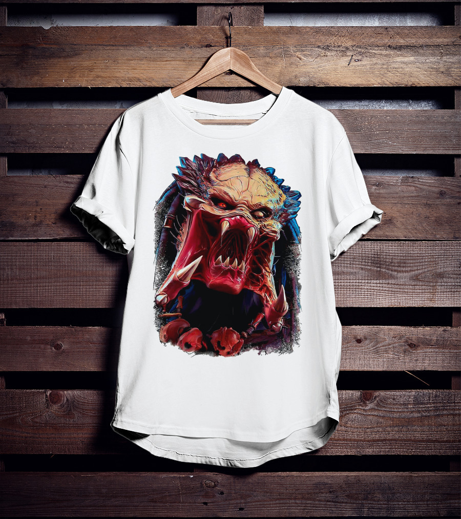 Predator Alien Creature Roaring Face T-Shirt