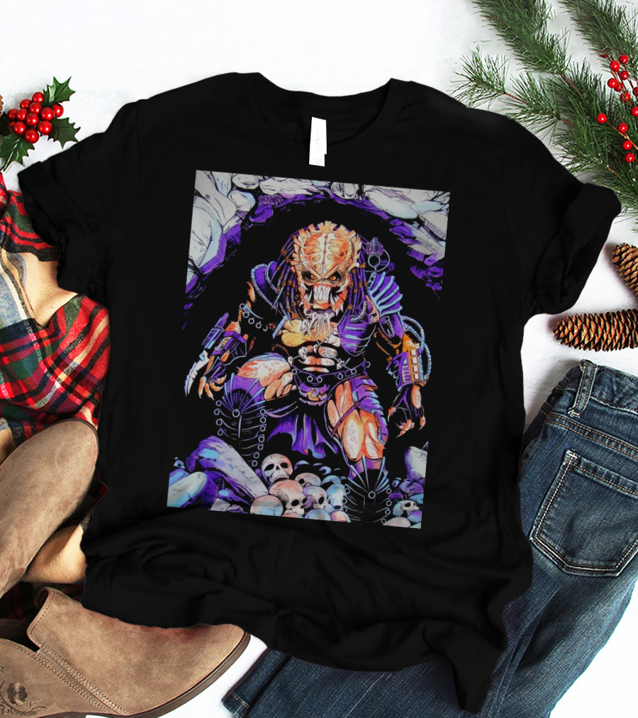 Predator Alien Hunter With Skull Cave And Armor T-Shirt