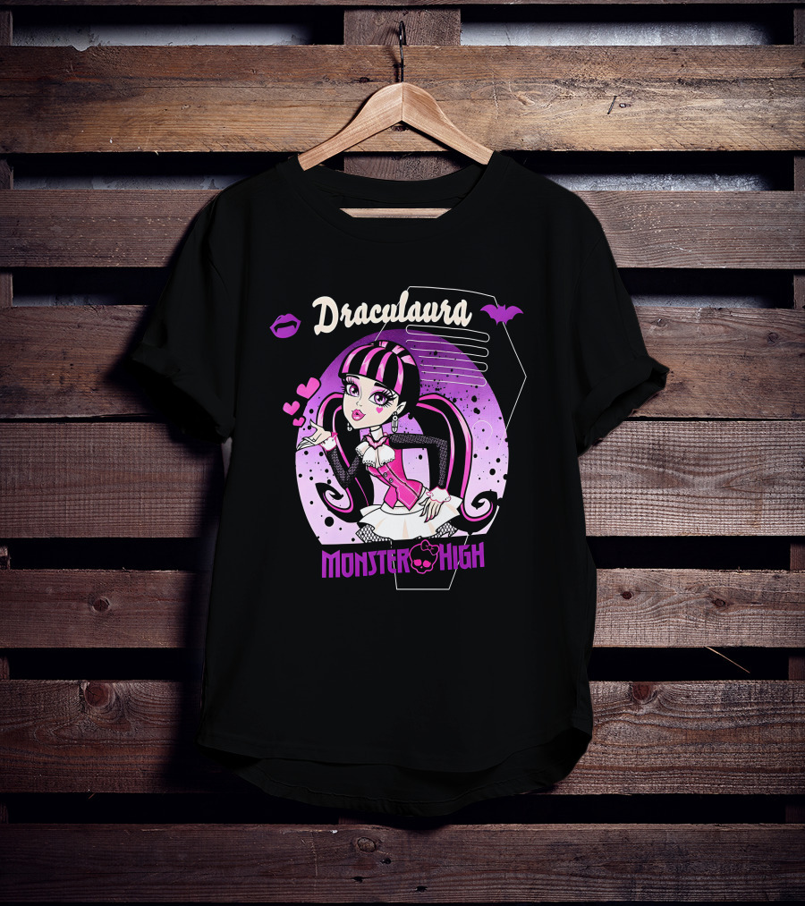 Draculaura Monster High Boyfriend Fit Girls T-Shirt
