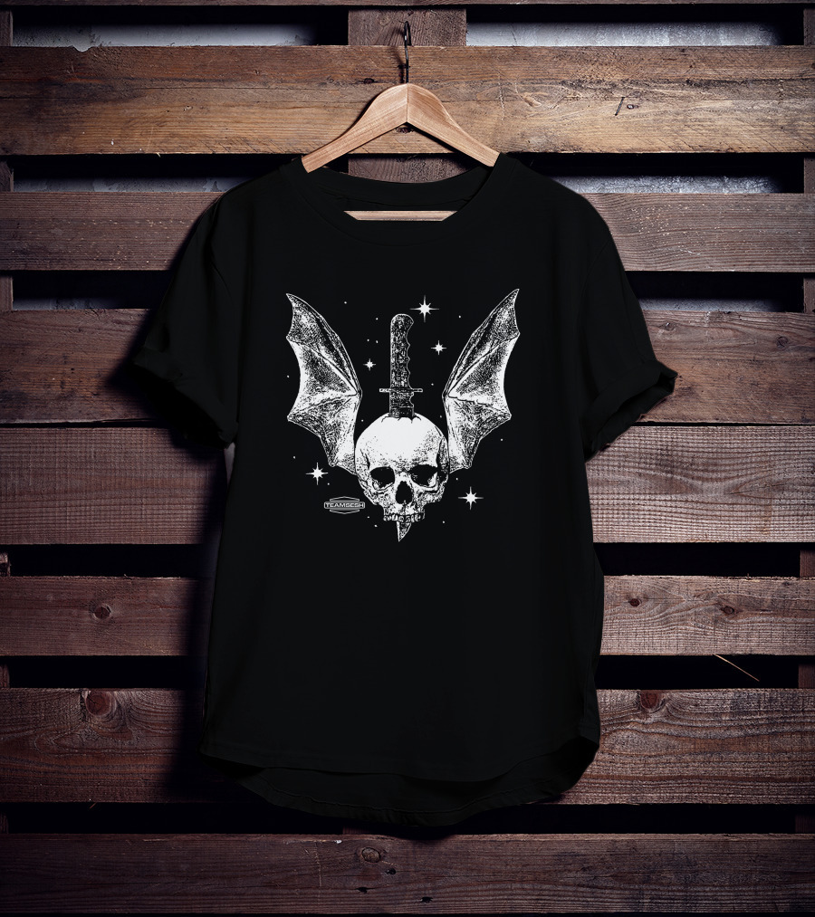 Batskull Knife Bat Wings Skull Stars TeamChip Charlie Worsham T-Shirt