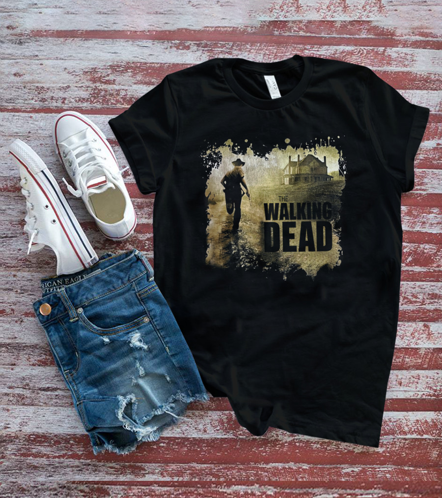 The Walking Dead Sheriff Silhouette And Farmhouse Scene T-Shirt