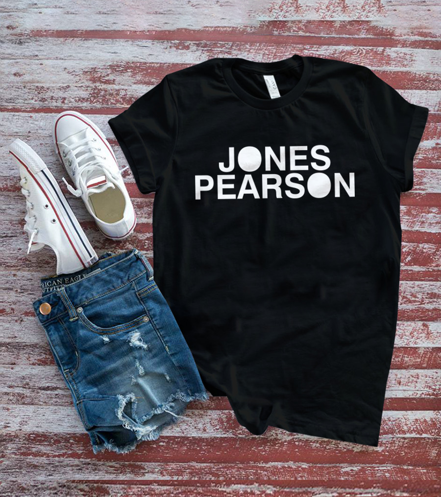 JONES PEARSON Bold Text Design With Circle Elements T-Shirt