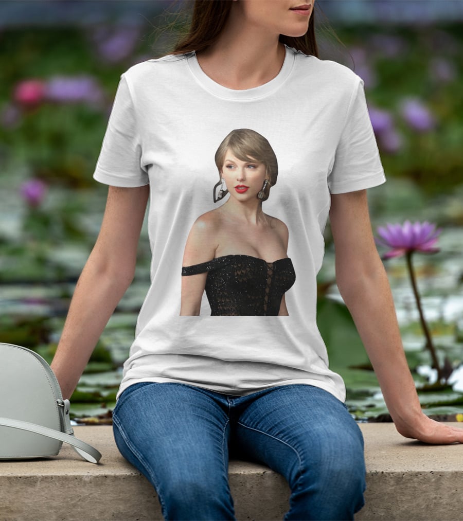 Taylor Swift Black Dress Elegant Look T-Shirt