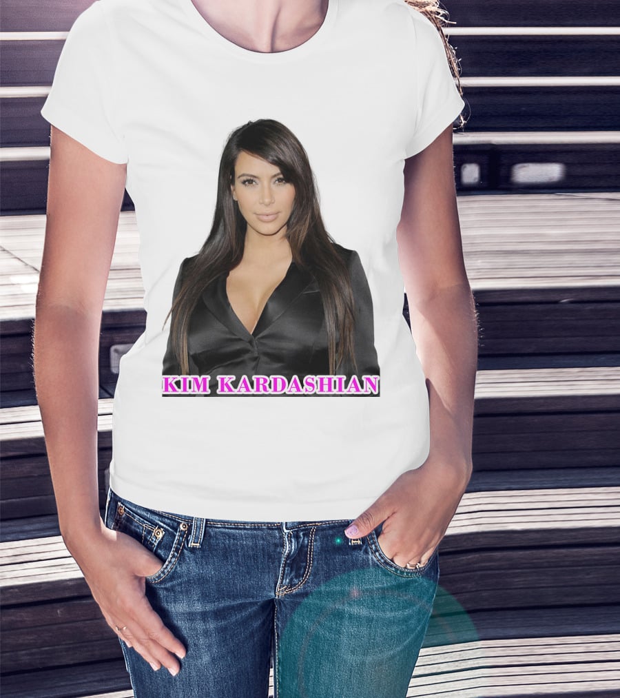 KIM KARDASHIAN T-Shirt