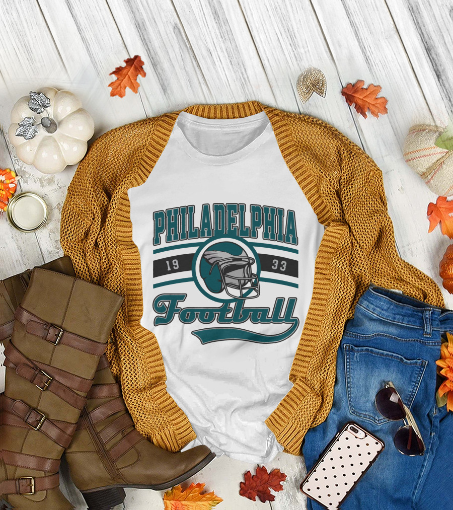 Philadelphia Football 1933 Helmet T-Shirt