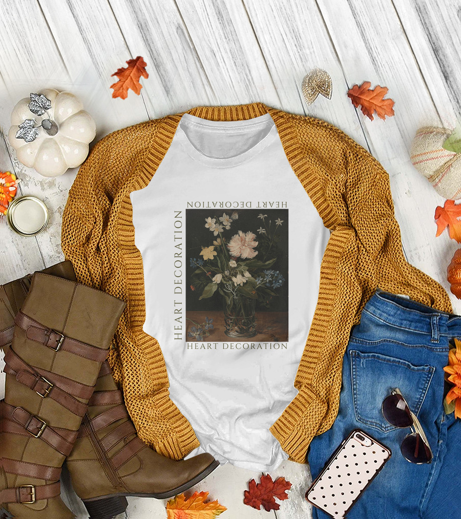 Heart Decoration Floral Vase Art Heart Decoration T-Shirt