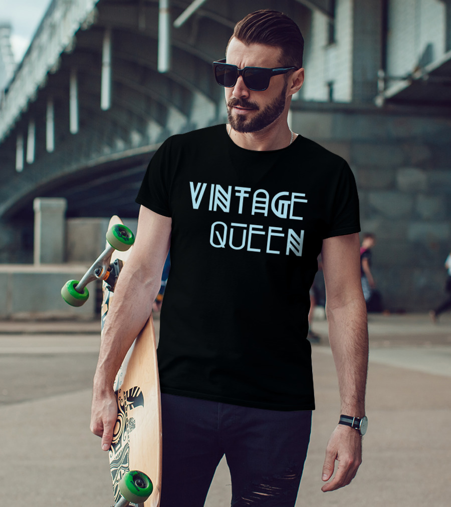 Vintage Queen Retro Typography T-Shirt