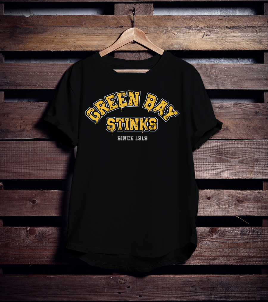 Green Bay Stinks Parody Cheesehead Rivalry Fan T-Shirt