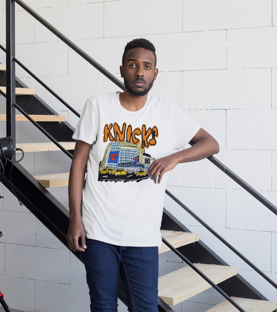 Knicks New York City Taxi Sketch With Arena Background T-Shirt