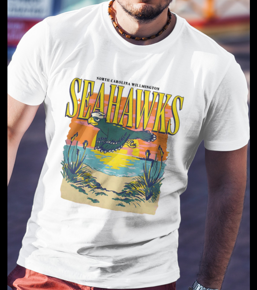 North Carolina Wilmington Seahawks Throwback Retro Beach Sunset Scene T-Shirt