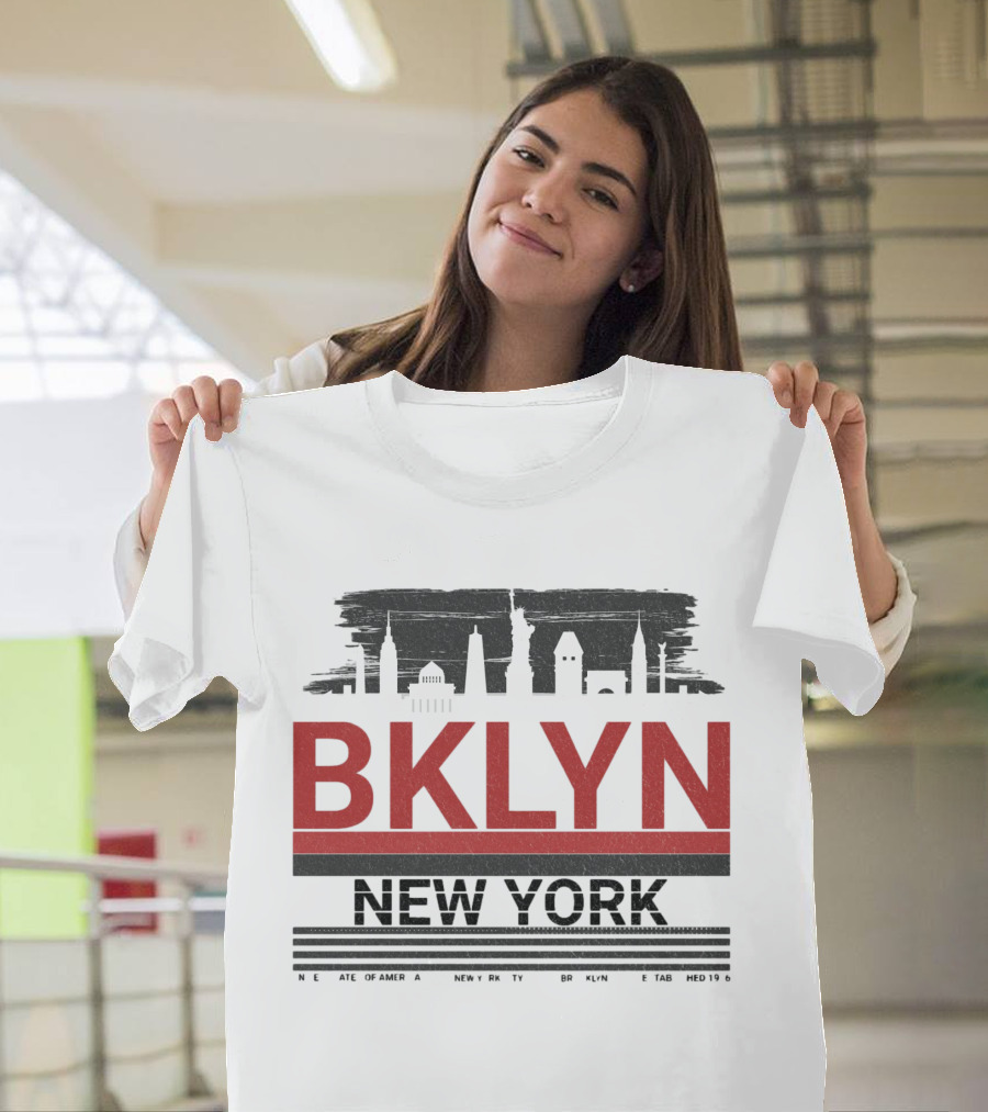 BKLYN New York Skyline Silhouette Landmarks T-Shirt