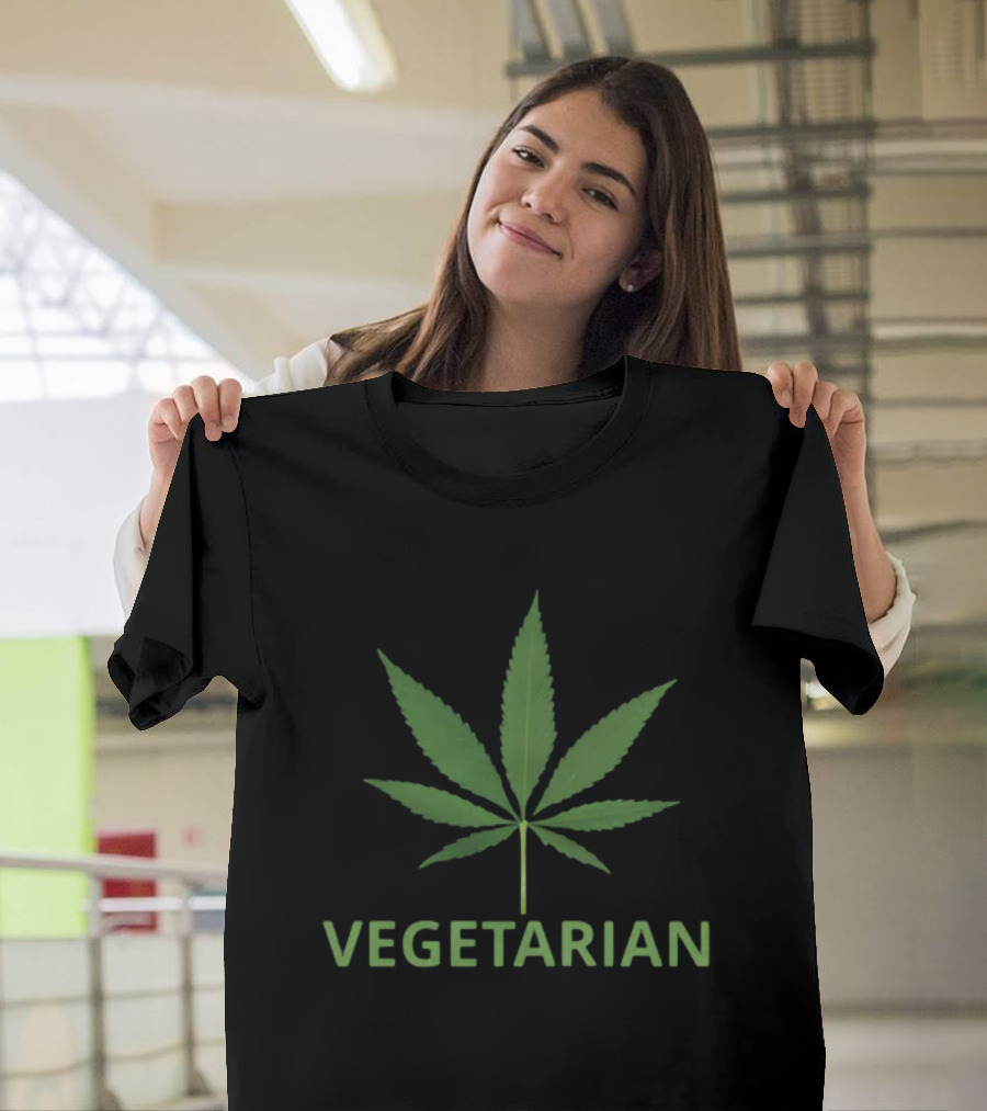 Vegetarian Pot Leaf Motif T-Shirt