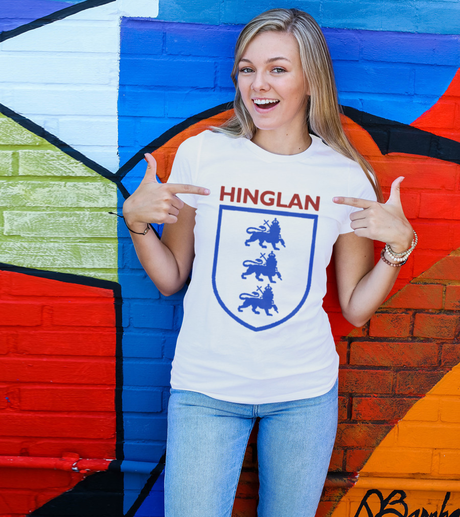 Hinglan Three Blue Lions Crest T-Shirt