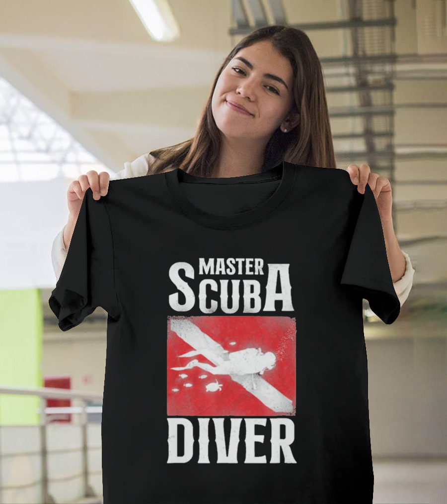 Master Scuba Diver Red Flag Diver Down T-Shirt