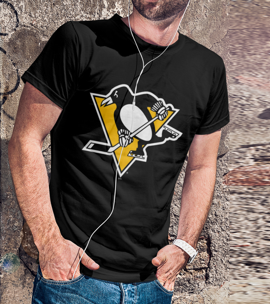 Pittsburgh Penguins Iconic Emblem T-Shirt