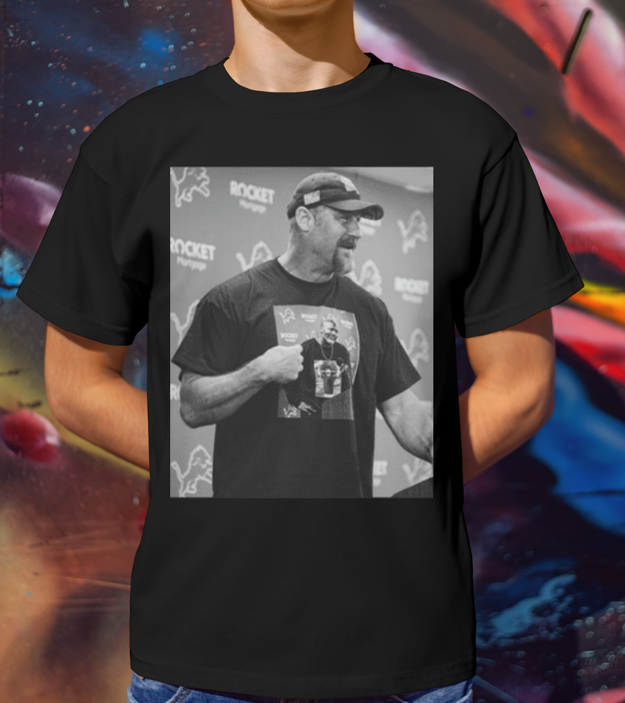 Rocket Mortgage Lions Press Conference Holmes Pulling Hilarious T-Shirt