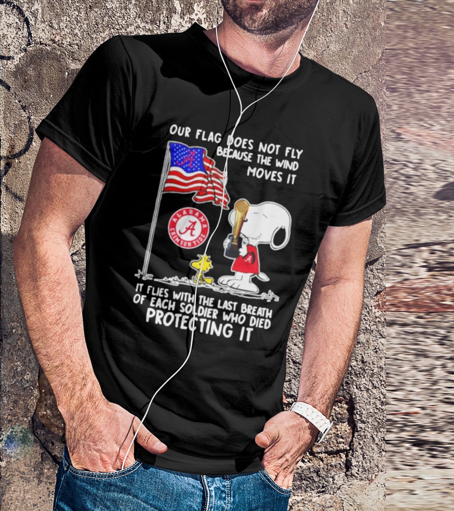 Our Flag Snoopy Alabama Crimson Tide Soldier Protecting T-Shirt