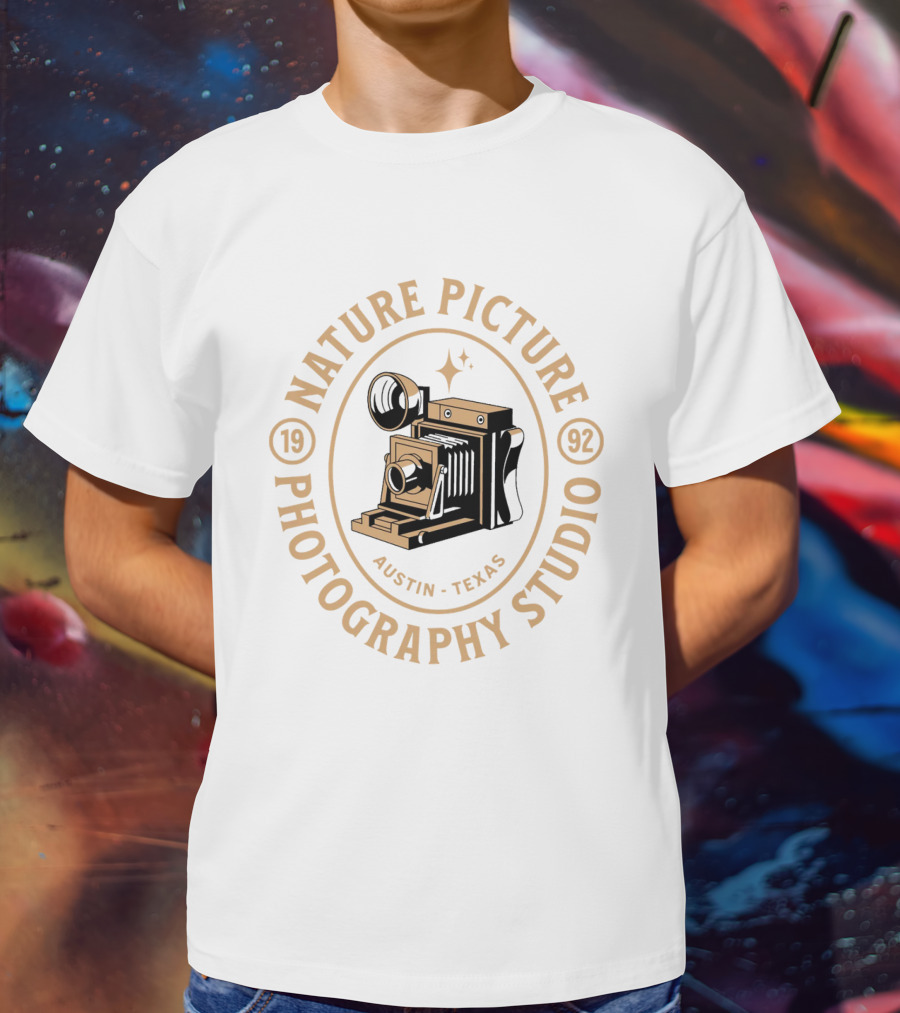 Nature Picture Photography Studio Antique Camera Austin Texas 1992 T-Shirt