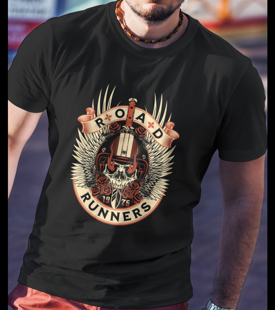 Road Runners Skull 1976 Motorcycle Badge With Wings And Roses T-Shirt