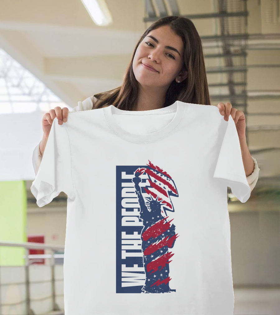 We The People Liberty Statue With Patriotic Red Stripes T-Shirt
