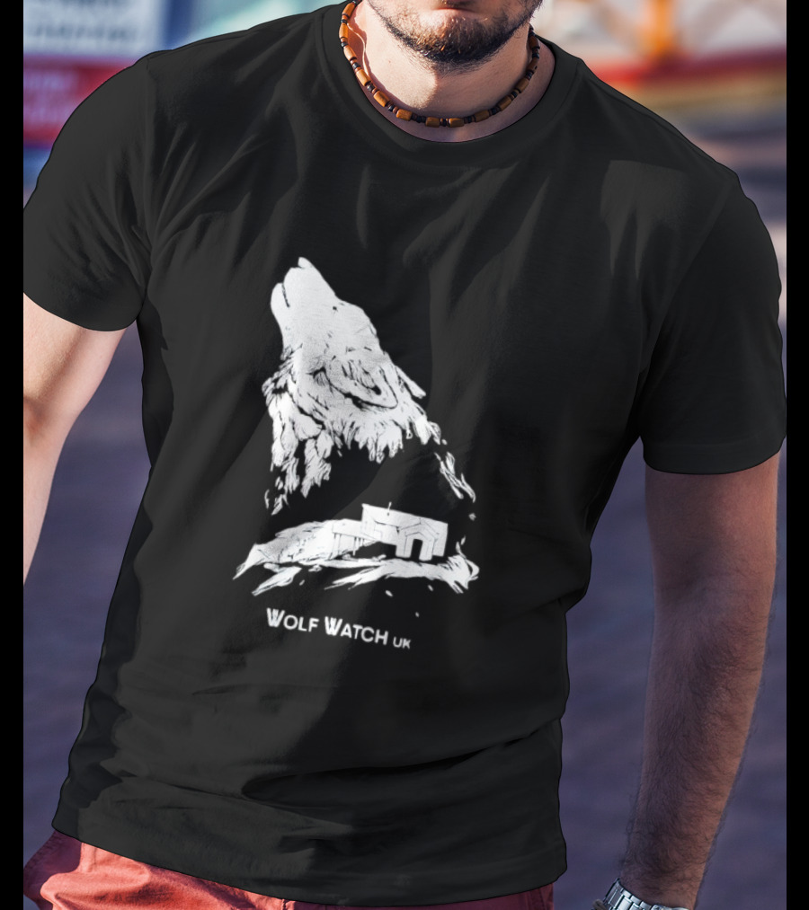 Wolf Watch UK Howling Wolf Nature Scene T-Shirt