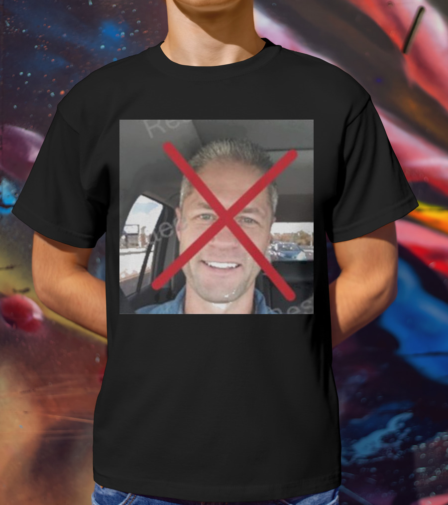 Lana Del Rey No Sean Larkin Red Crossed Out Face Image T-Shirt