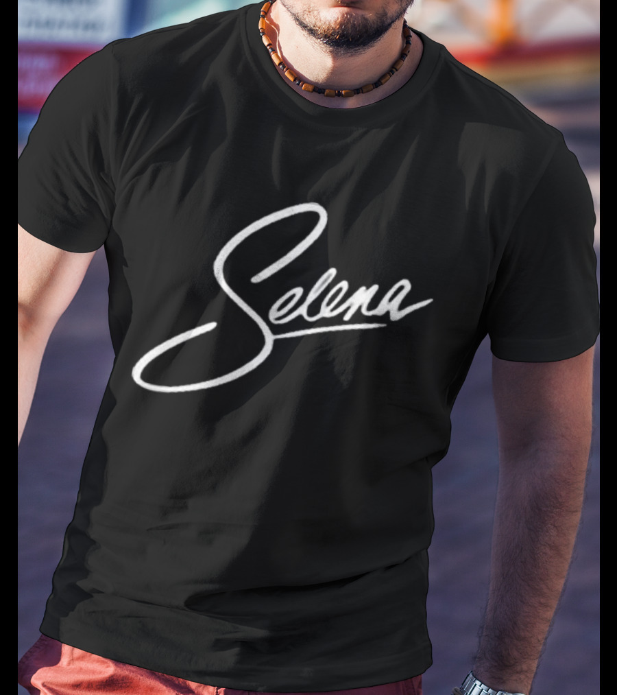 Selena Quintanilla Signature Script Iconic Autograph T-Shirt