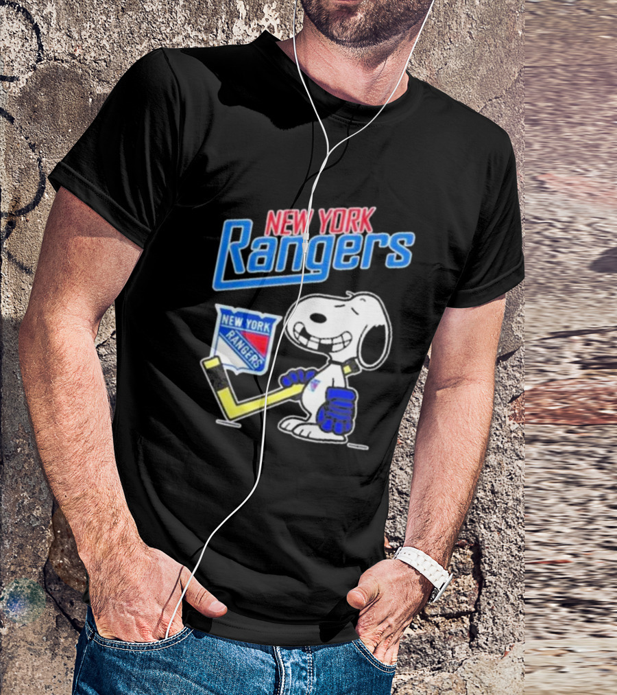 Snoopy Holding Hockey Stick New York Rangers T-Shirt