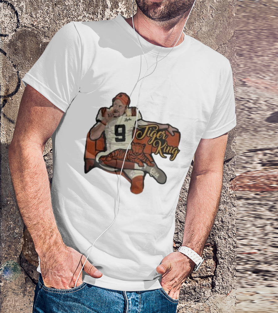 Cincinnati 9 Tiger King Football Player With Orange-Striped Tiger T-Shirt