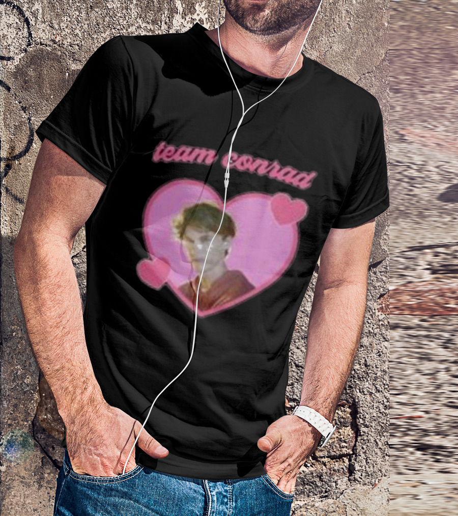 Team Conrad Heart Design Lembrar T-Shirt