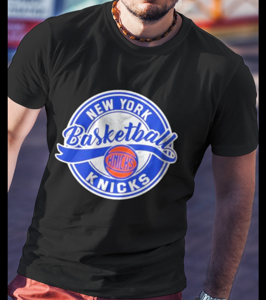 New York Knicks Basketball Circle T-Shirt