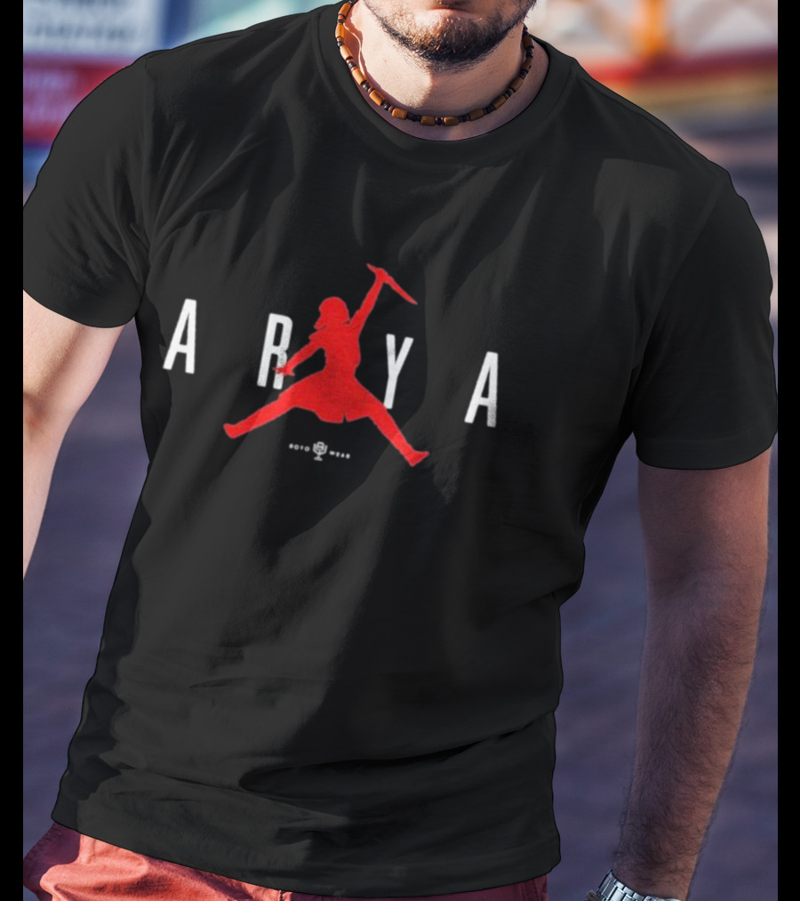 Arya Stark Jumping Silhouette Parody With Sword – Retro Sports T-Shirt