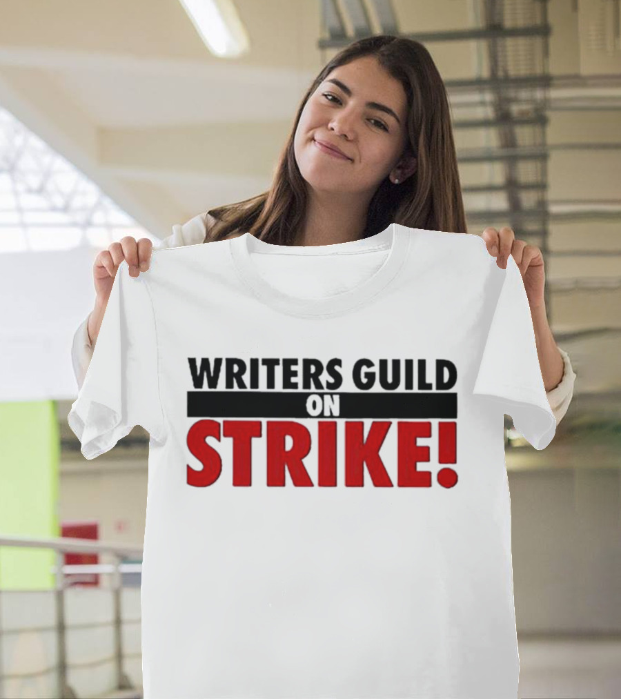 Writers Guild On Strike Damien Chazelle T-Shirt