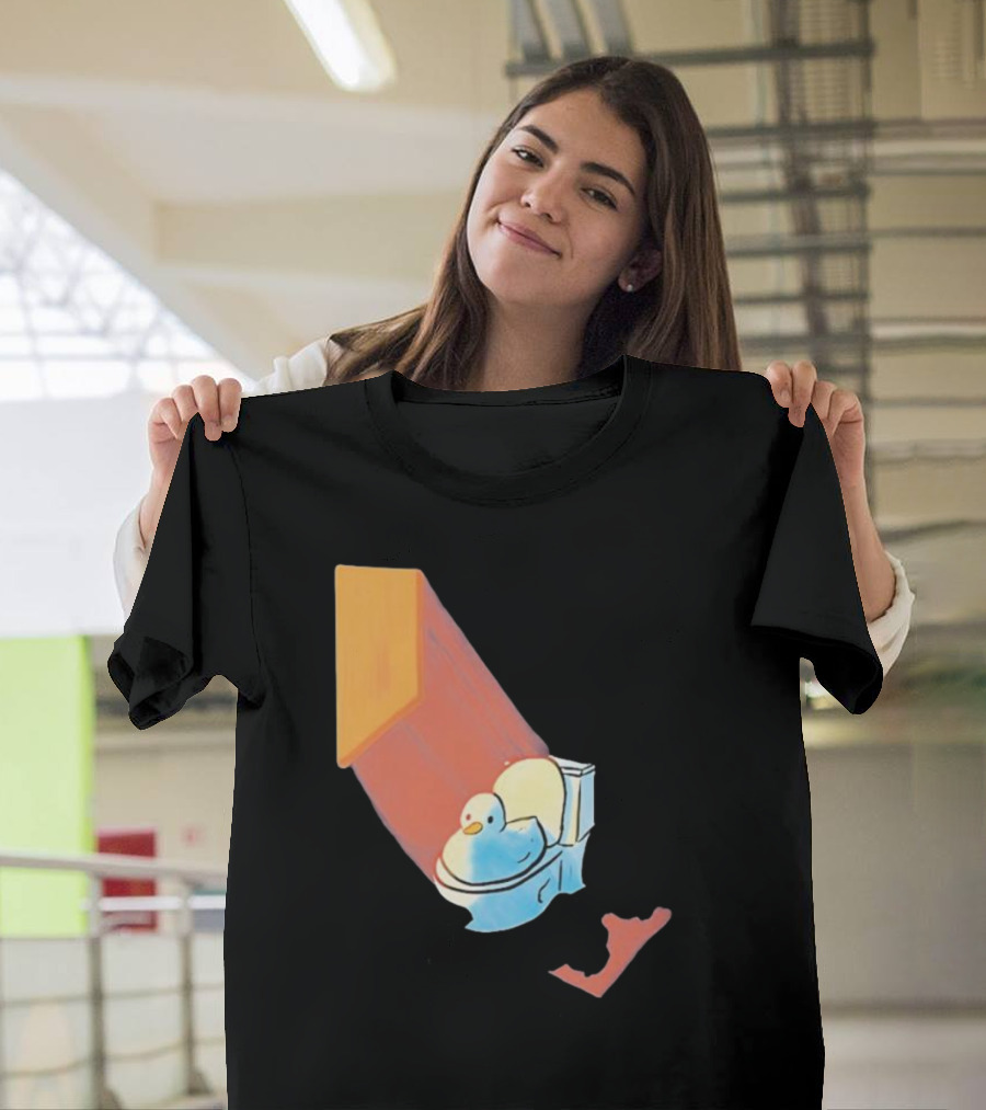 Groovy Space Duck Relaxing In Cosmic Beam On Toilet T-Shirt