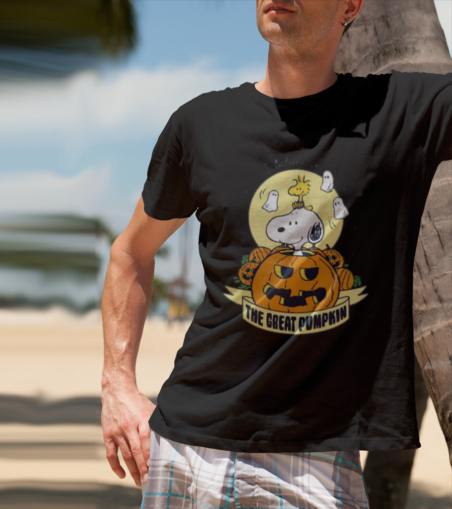 Snoopy And Woodstock I Believe In The Great Pumpkin Halloween Peanuts T-Shirt